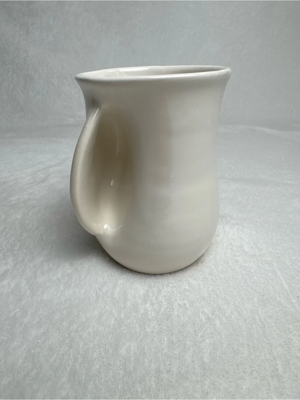 NEHER Studio Pottery Hand Warmer MUG Clay in Motion Right Handed SIGNED 2005